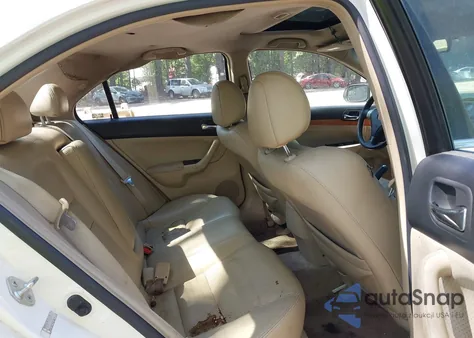 2004 Acura Tsx z USA, uszkodzony, nr VIN JH4CL96864C009911